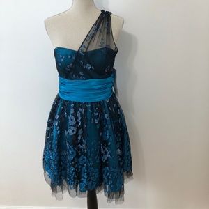 Morgan & Co Blue Dress